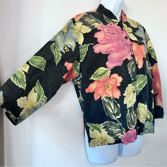 CHICOS DESIGN Vintage Linen Floral Button Down Shirt Jacket Shaket Size 2 / M - Picture 4 of 9